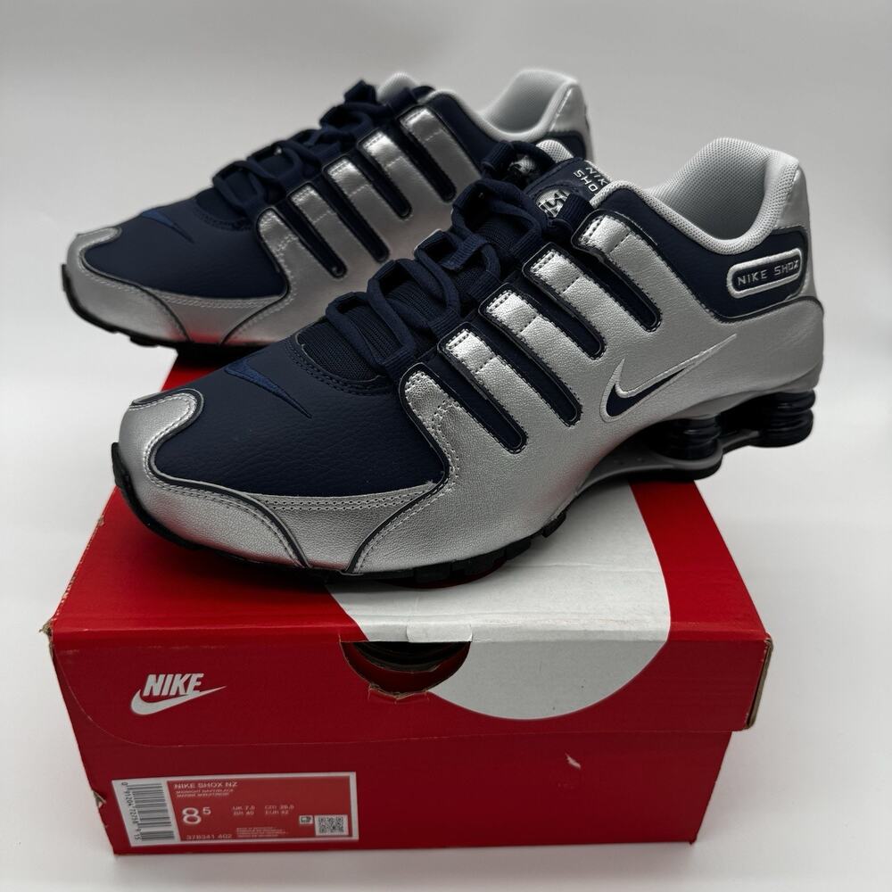 Nike Shox NZ 378341-402 Men’s 8.5 Midnight Navy Metallic Silver New With Box